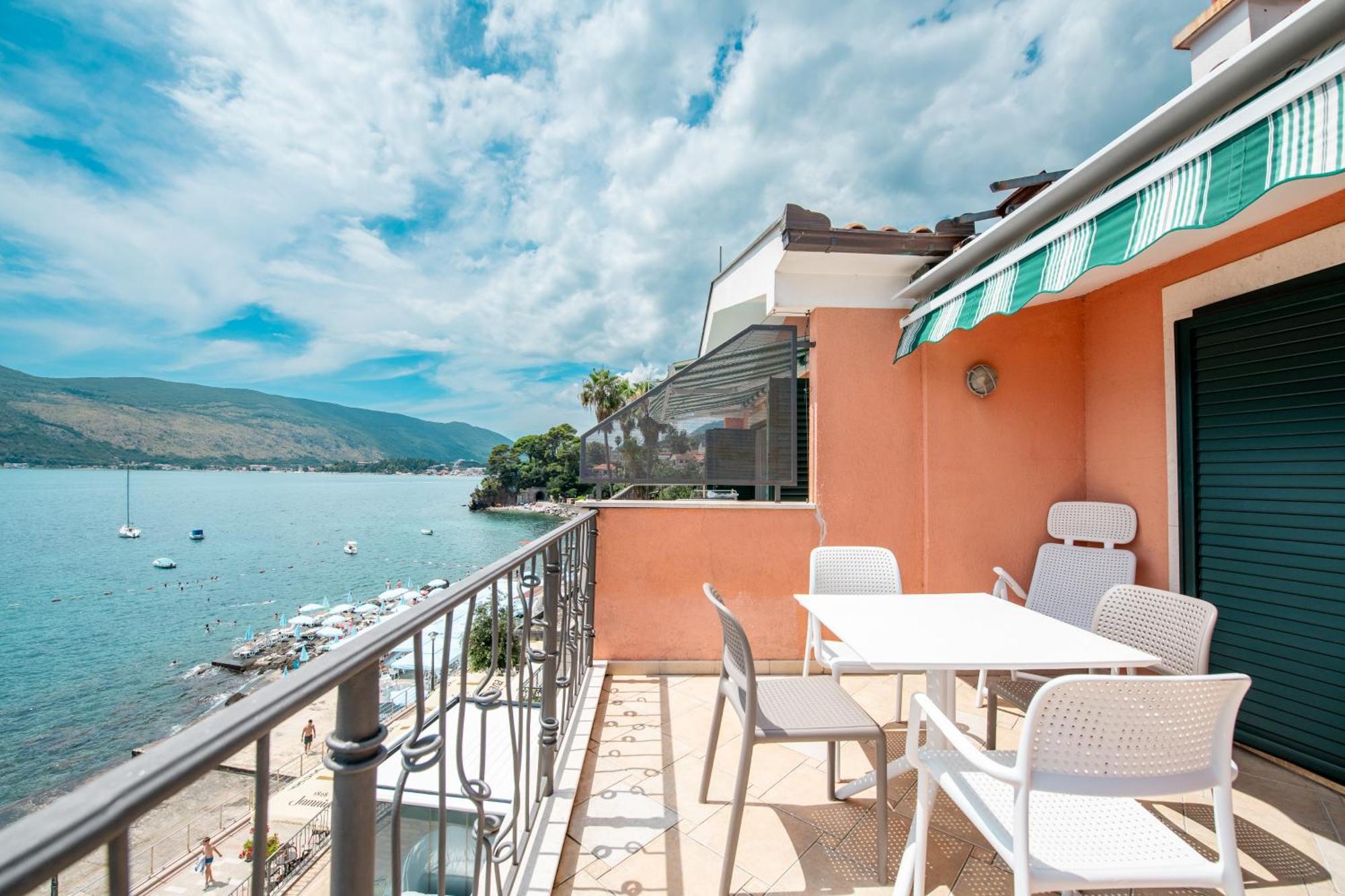 Boka Apartment 1 Herceg Novi Eksteriør bilde