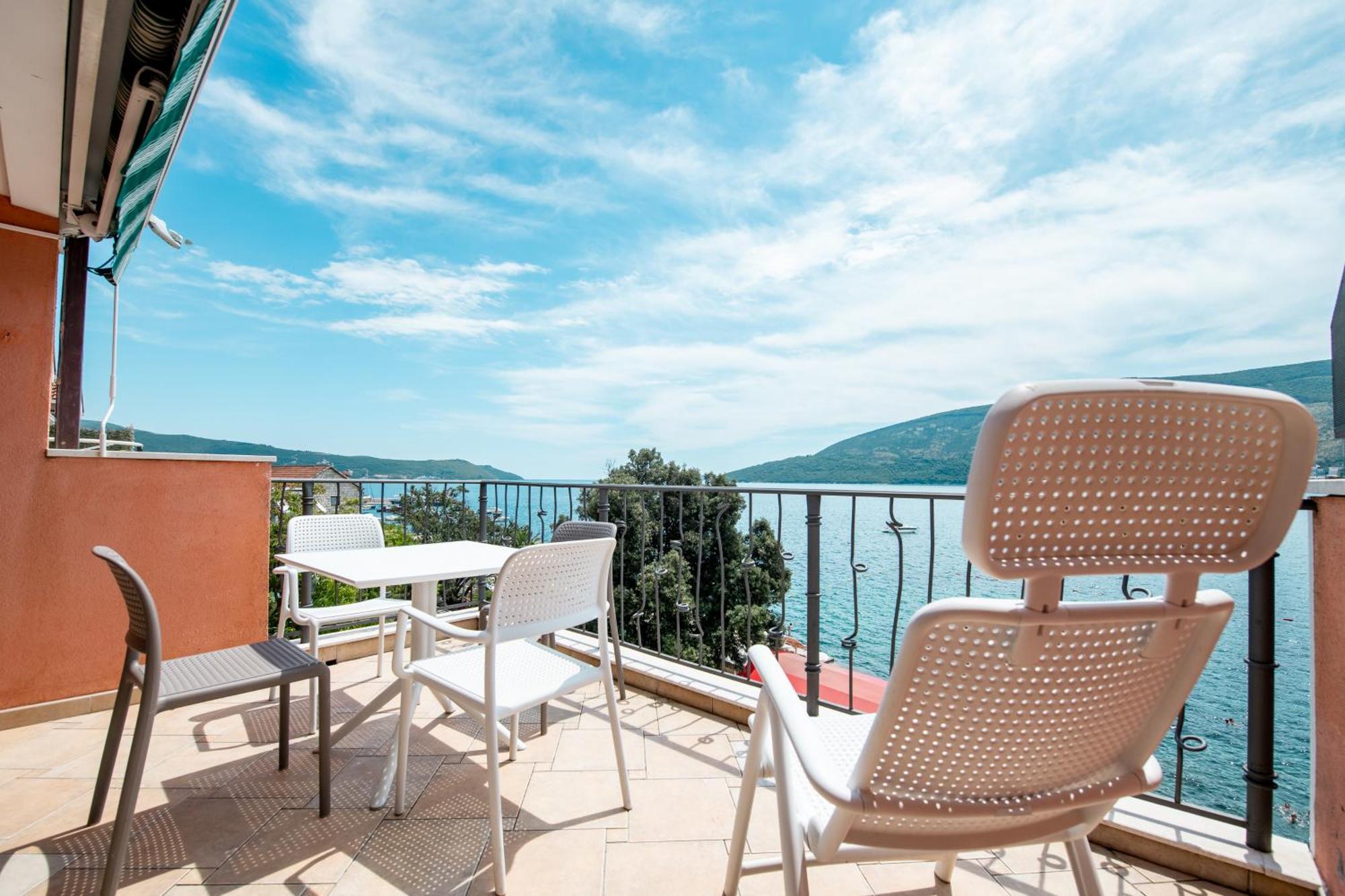 Boka Apartment 1 Herceg Novi Eksteriør bilde